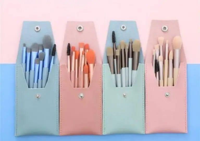 Cute Brushes With Leather Pouch