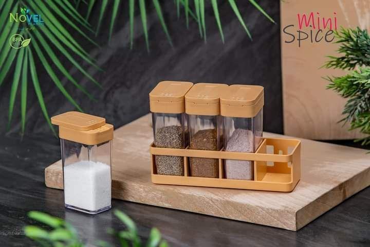 Stylish 4 In 1 Piece Plastic Spices Jar Set - Durable & Easy to Clean for Every Kitchen