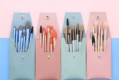 Cute Brushes With Leather Pouch